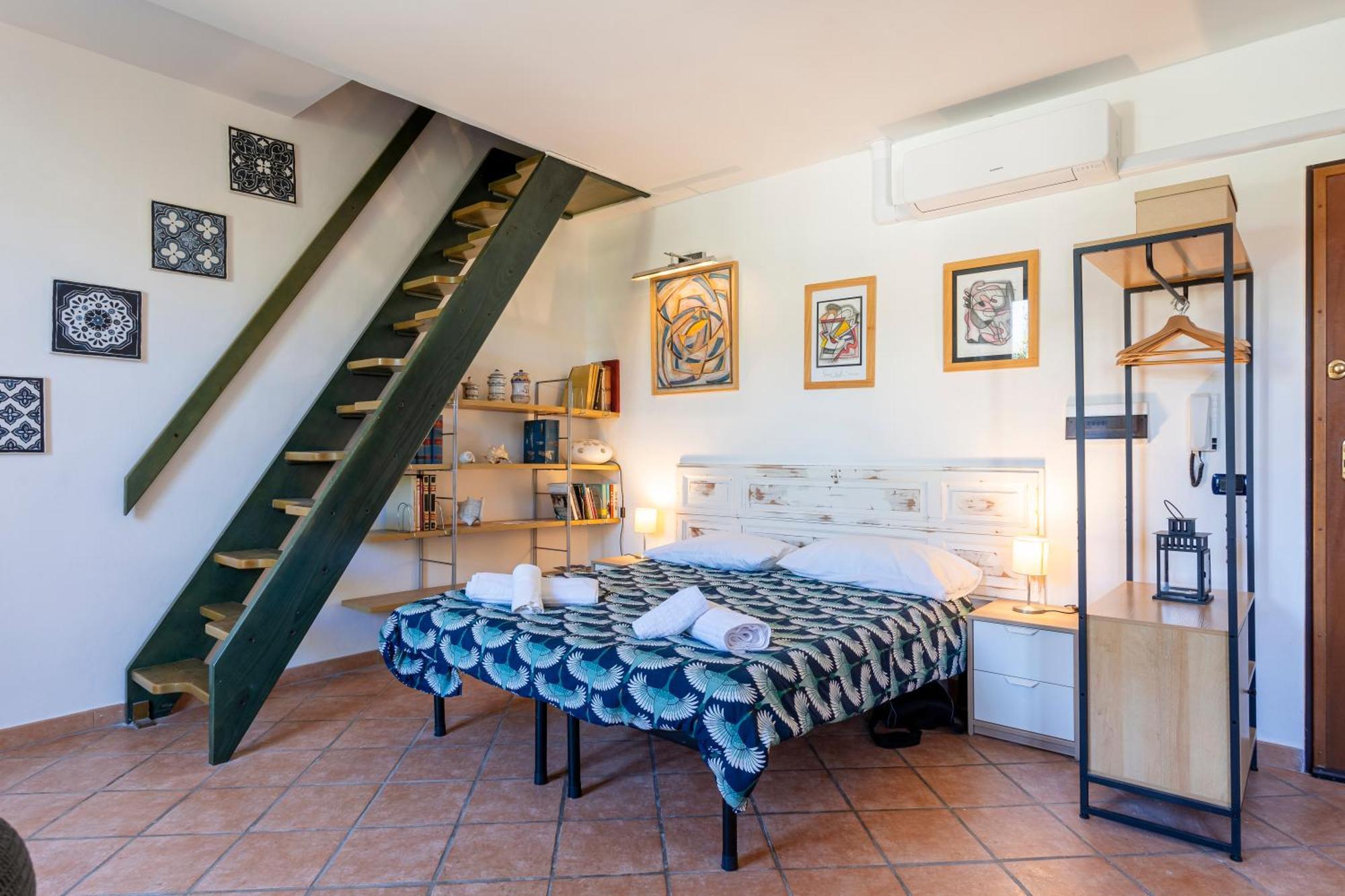 Апартаменты Casa Ginevra - 3 Minutes Walk From The Sea Ливорно Экстерьер фото
